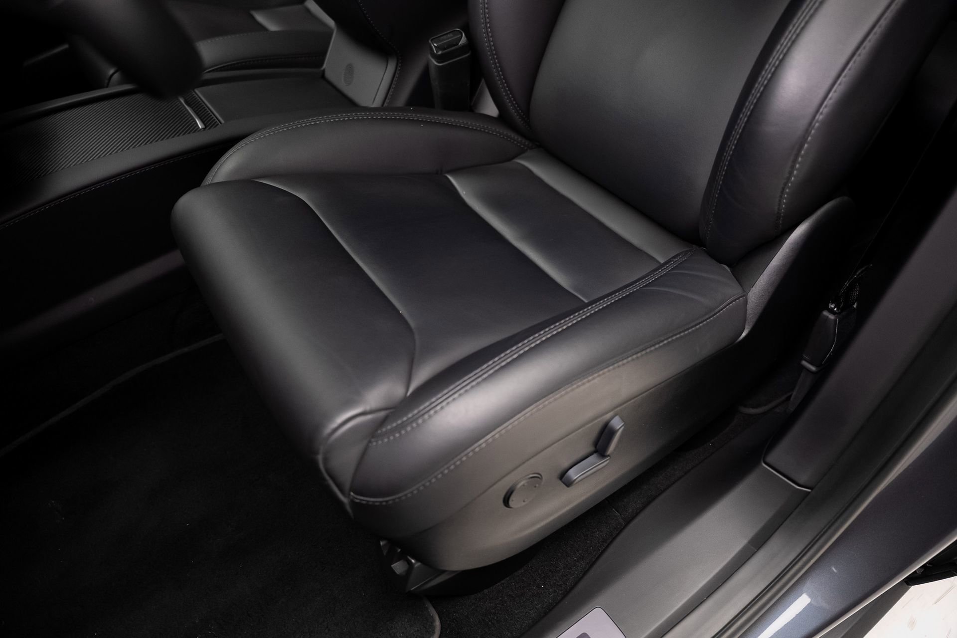 Used 2018 Tesla Model X 75D AWD/4WD image 57