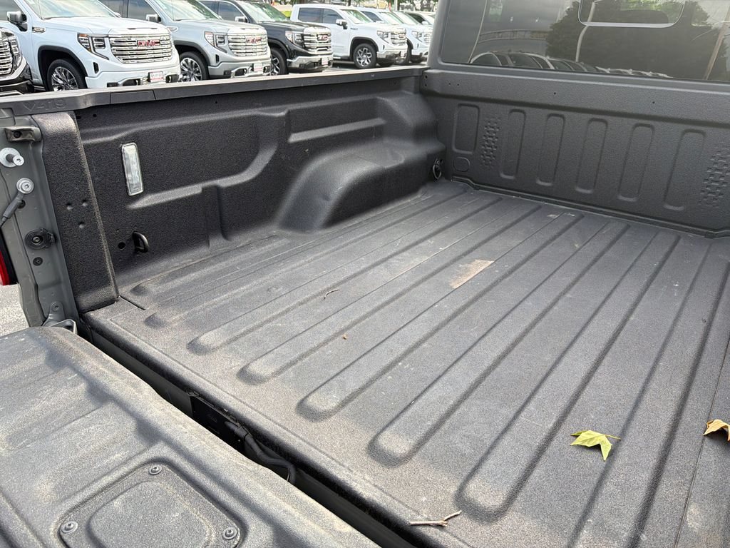 Used 2021 Jeep Gladiator Overland AWD/4WD image 11
