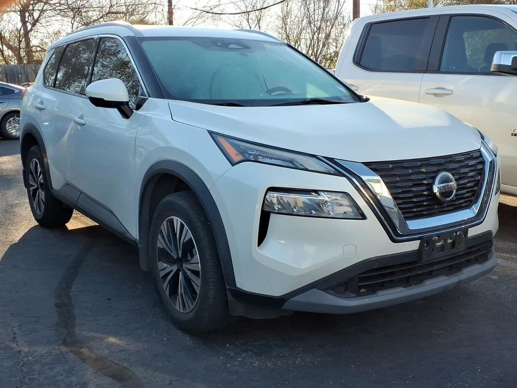 Used 2021 Nissan Rogue SV w/ Premium Package image 1