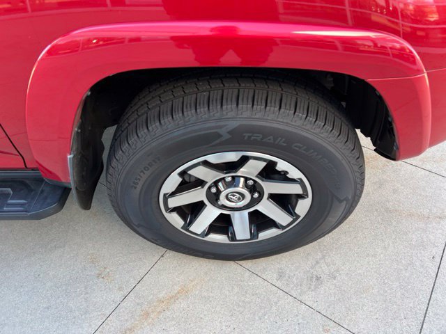 Used 2023 Toyota 4Runner TRD Off-Road Premium w/ Moonroof Package AWD/4WD image 12