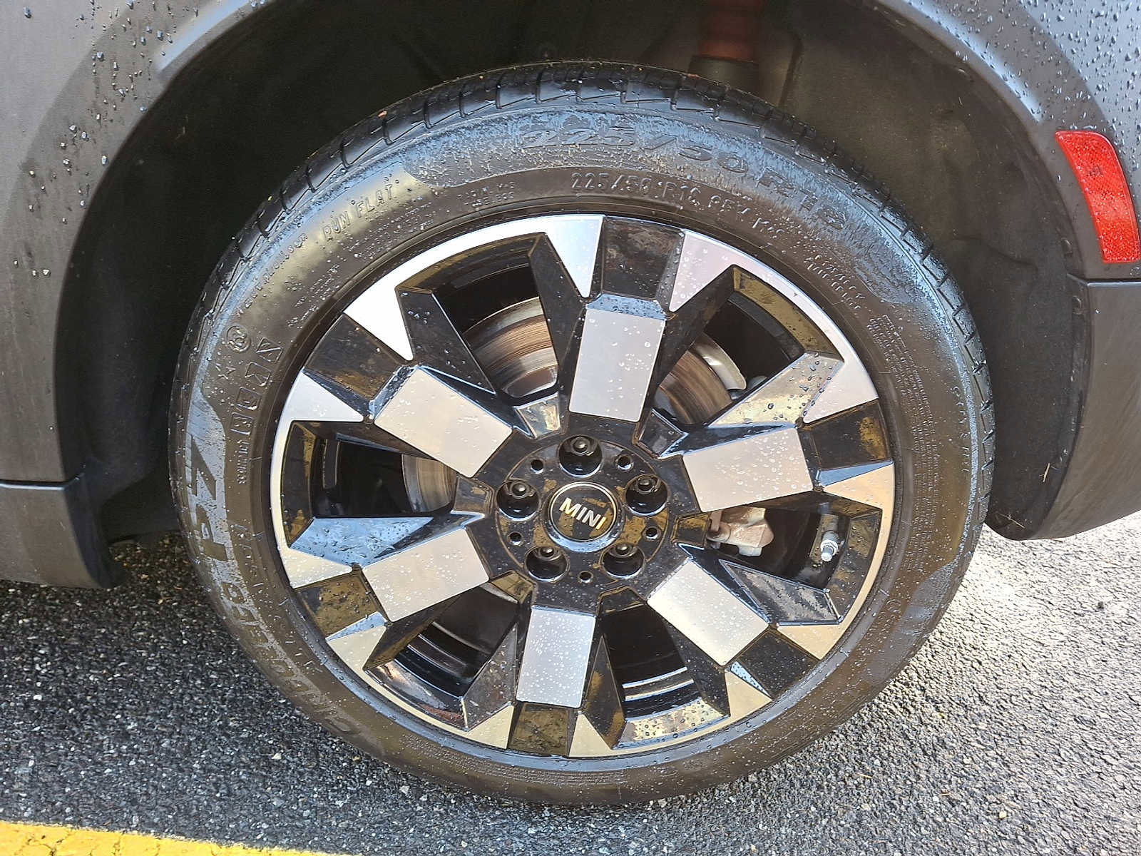 Certified 2023 MINI Cooper Countryman SE w/ Mini Untamed Edition image 7