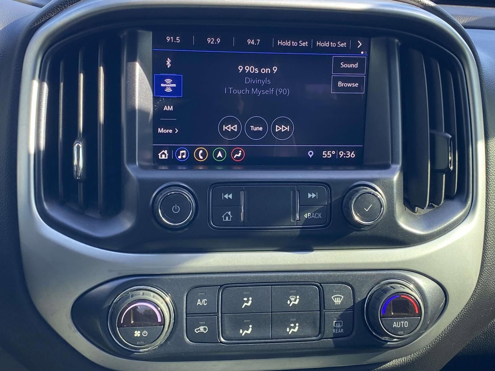 Used 2019 Chevrolet Colorado ZR2 w/ Colorado ZR2 Bison Edition AWD/4WD image 28