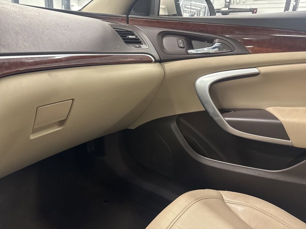 Used 2015 Buick Regal Premium w/ Experience Buick Package image 19