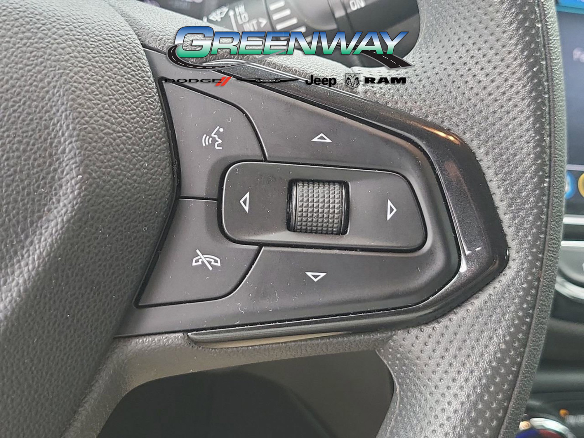 Used 2022 Chevrolet TrailBlazer LT w/ Convenience Package image 19