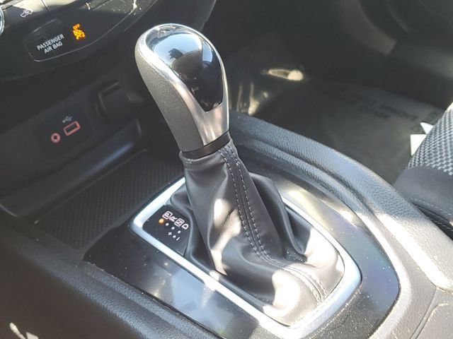 Used 2019 Nissan Rogue Sport SV image 22