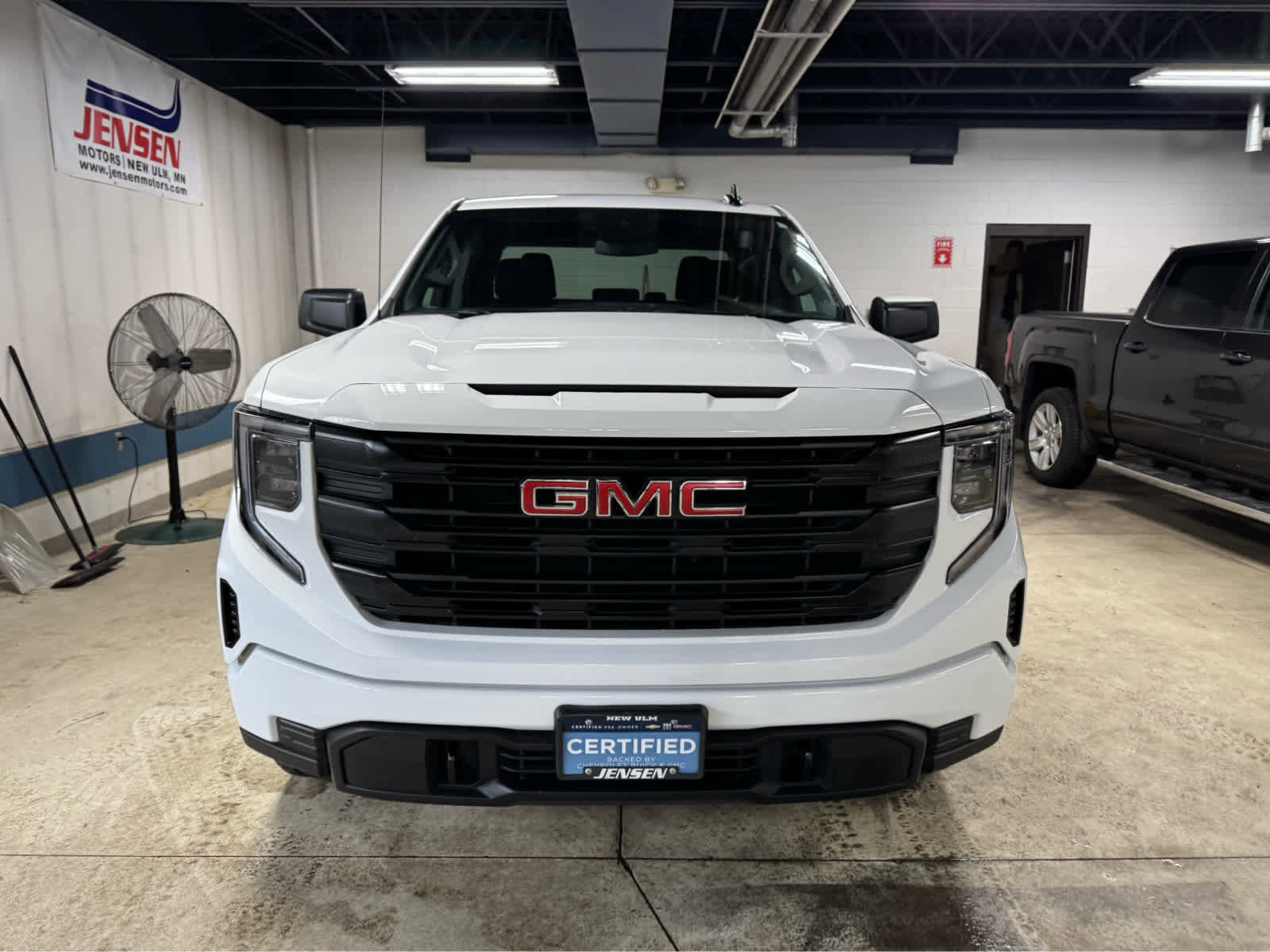 Certified 2023 GMC Sierra 1500 Pro w/ Graphite Edition image 2