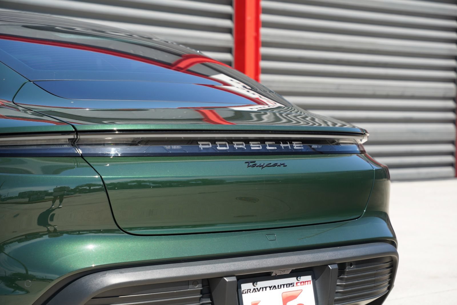Used 2025 Porsche Taycan RWD image 11