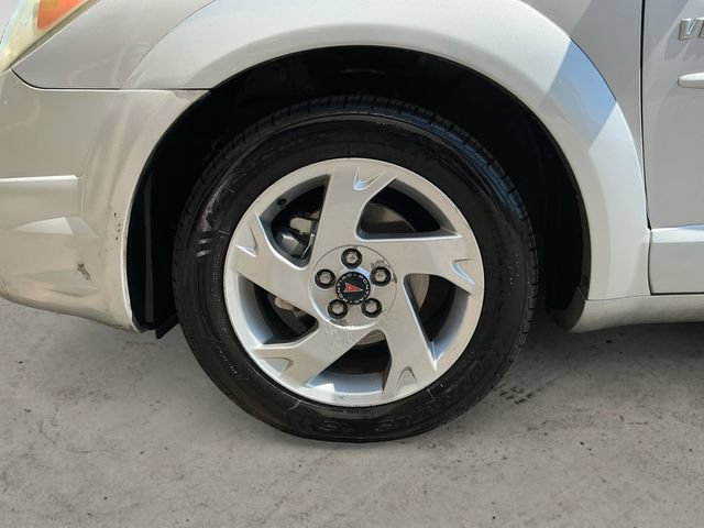Used 2005 Pontiac Vibe w/ Power Group Value Package FWD image 14