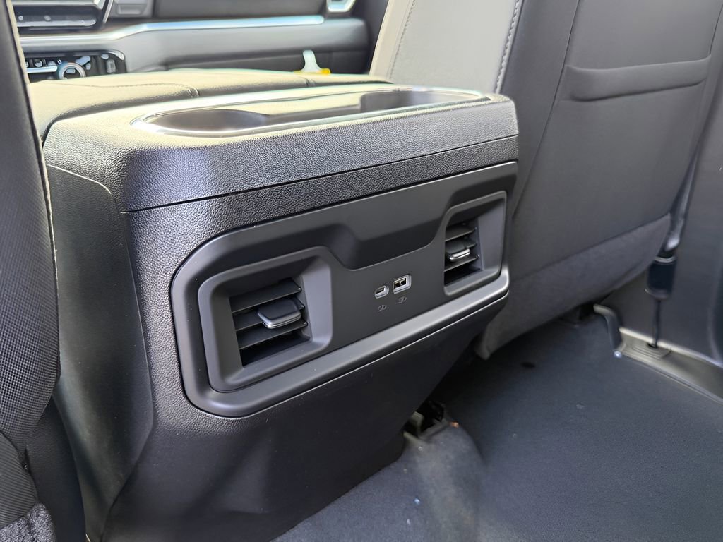 Used 2026 Chevrolet Silverado 2500 LT w/ All Star Edition AWD/4WD image 38