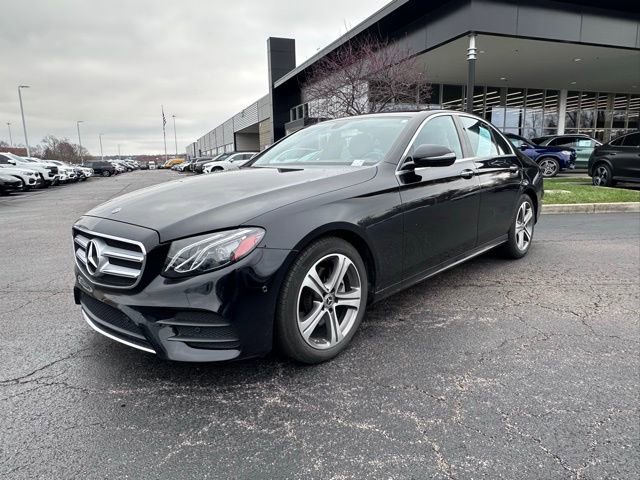Certified 2018 Mercedes-Benz E 300 4MATIC image 4