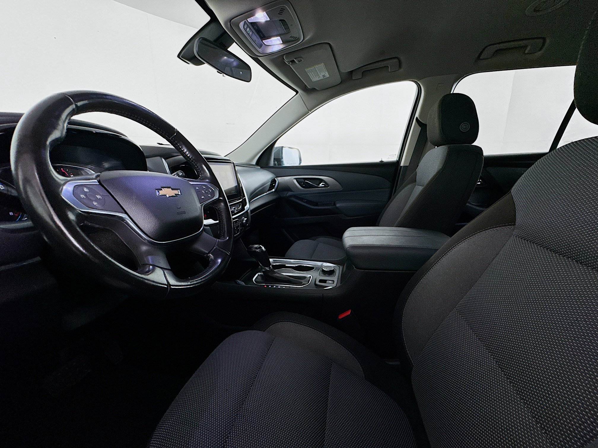 Used 2019 Chevrolet Traverse LT FWD image 21