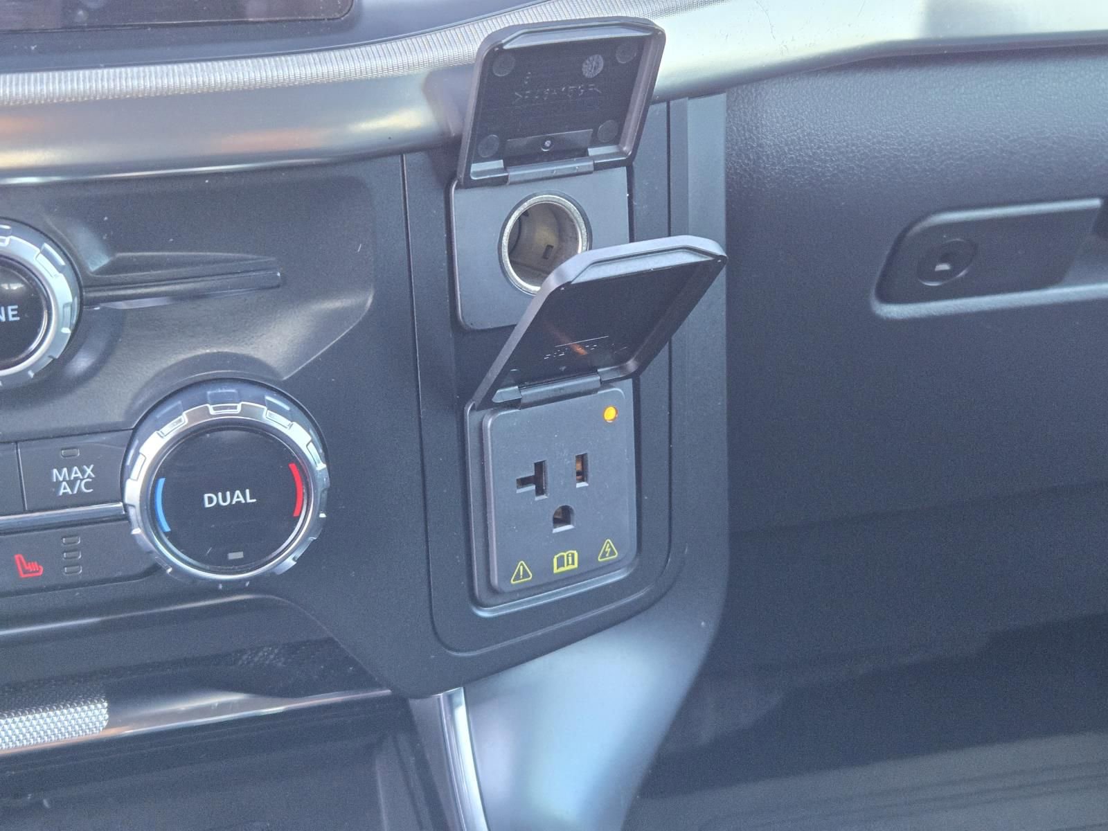 Used 2022 Ford F150 Raptor w/ Equipment Group 801A High AWD/4WD image 16