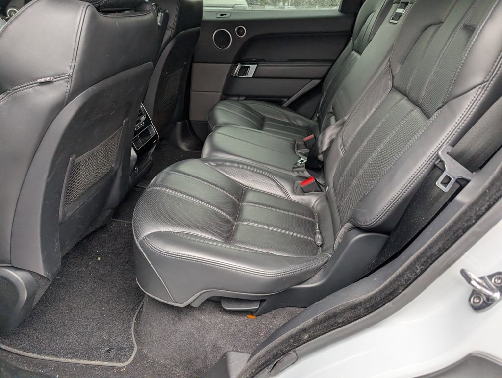 Used 2016 Land Rover Range Rover Sport Supercharged image 9