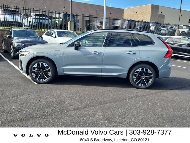 New 2026 Volvo XC60 T8 Plus w/ Climate Package PRO AWD/4WD image 5