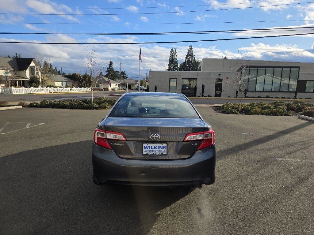 Used 2012 Toyota Camry LE image 6