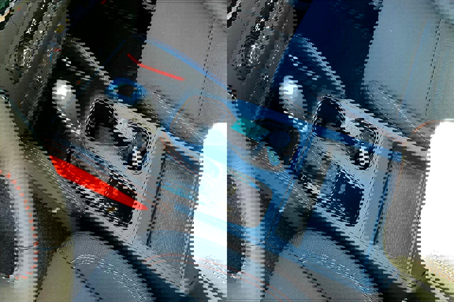 Used 2023 Nissan Frontier PRO-4X w/ Technology Package image 15