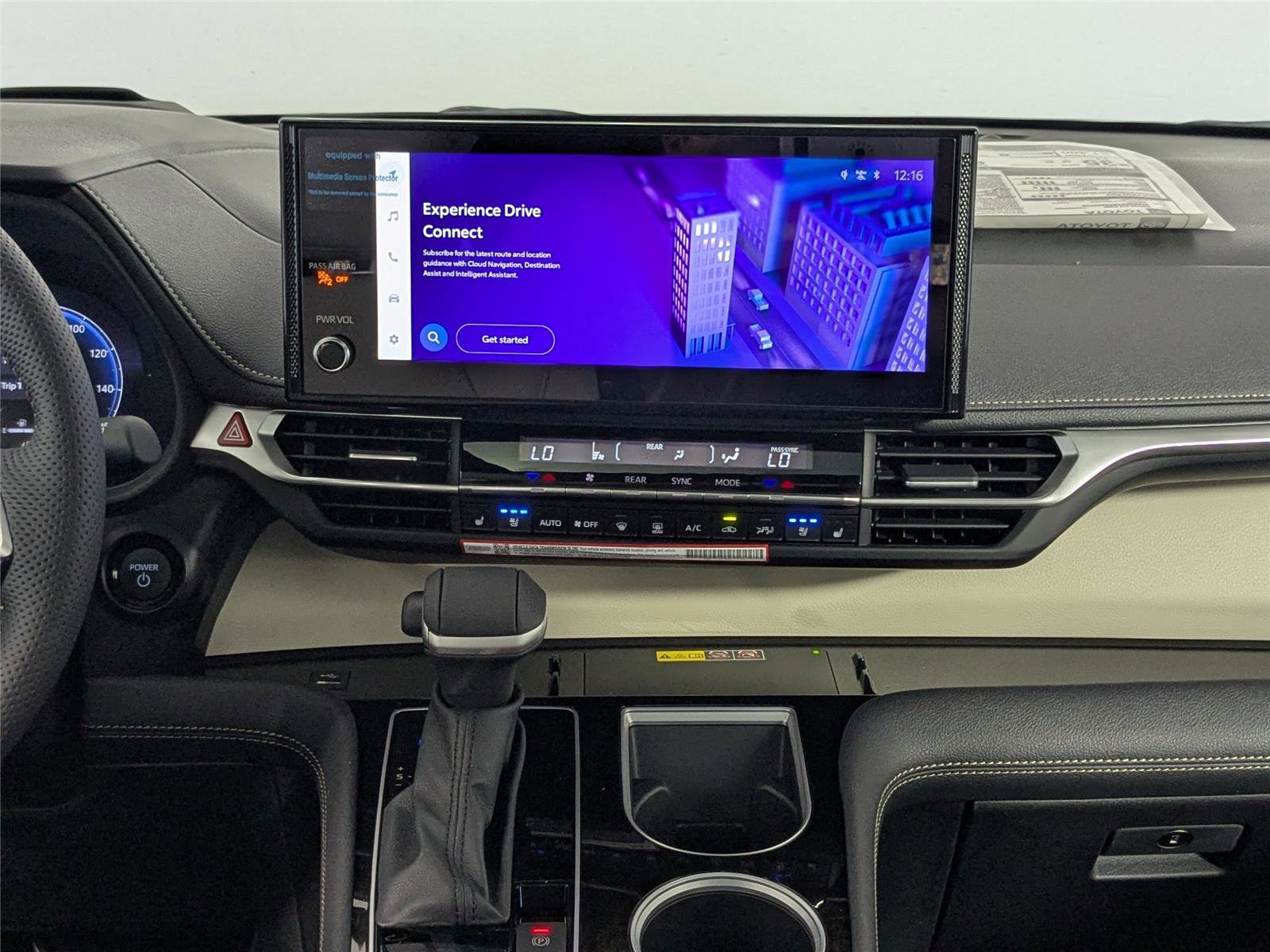 New 2026 Toyota Sienna Platinum image 28