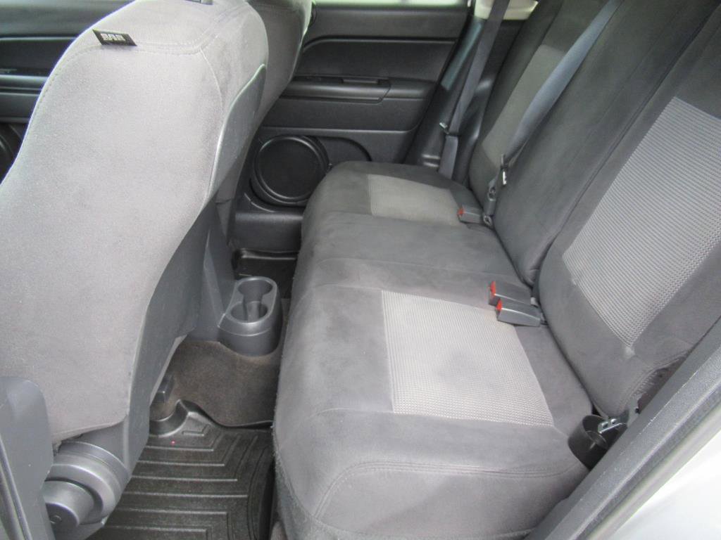 Used 2016 Jeep Patriot Sport w/ Power Value Group image 24