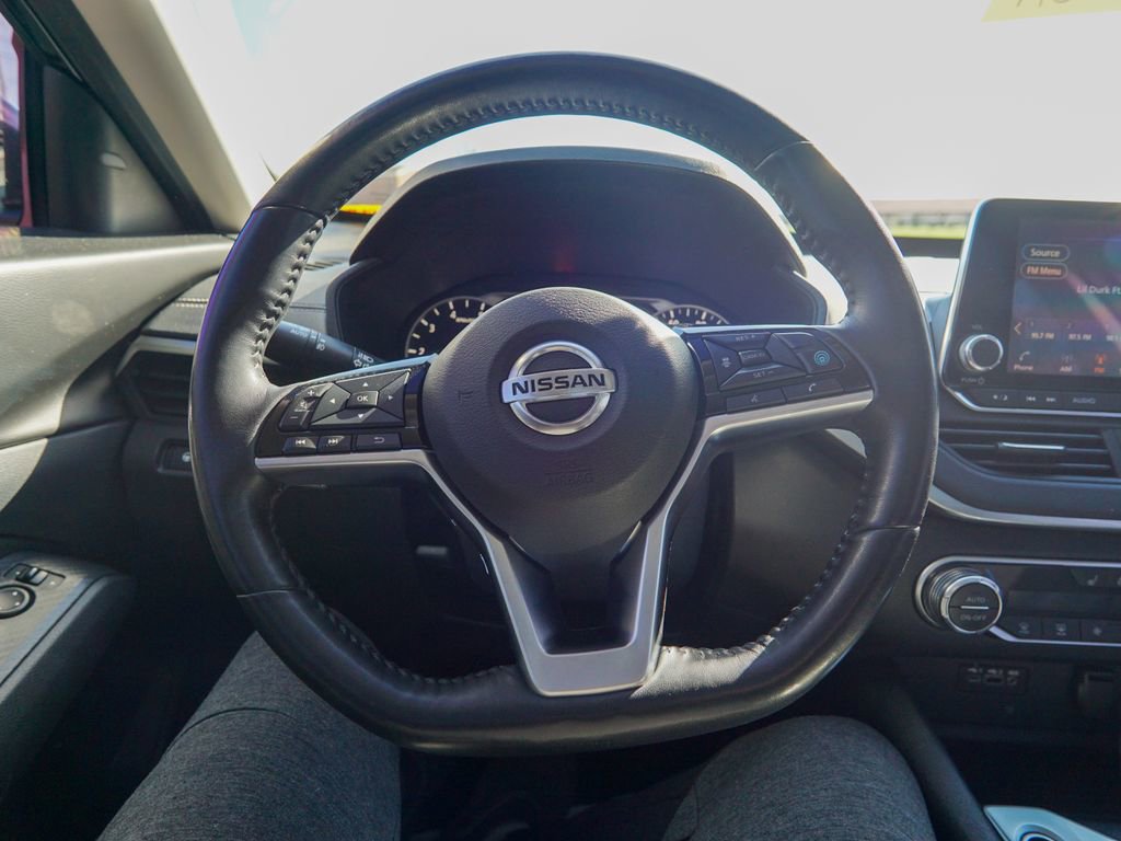 Used 2019 Nissan Altima 2.5 SV image 19