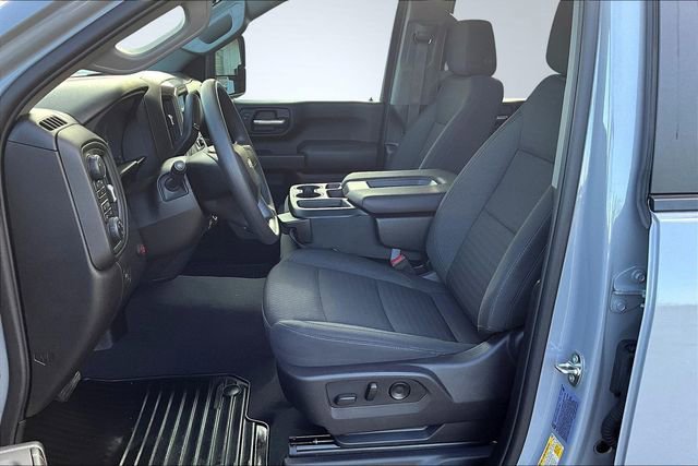 Used 2024 Chevrolet Silverado 2500 Custom w/ Custom Value Package image 23