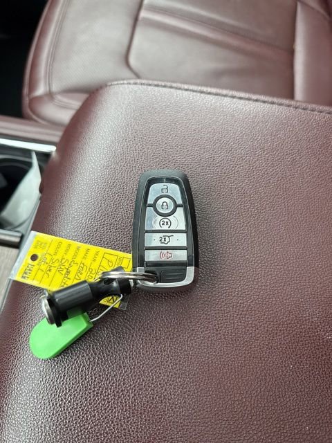 Used 2024 Ford Expedition Limited image 35