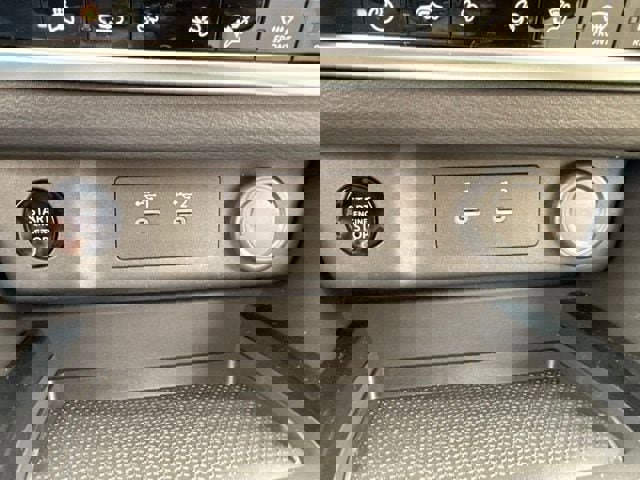 New 2026 Nissan Rogue SV image 35