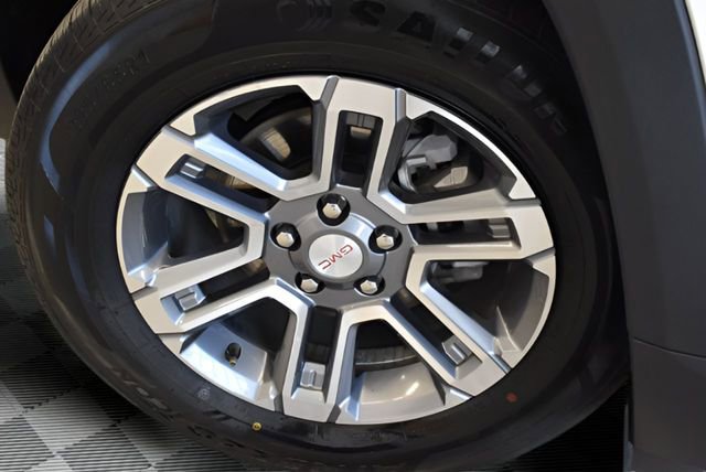 Used 2025 GMC Terrain Elevation AWD/4WD image 28