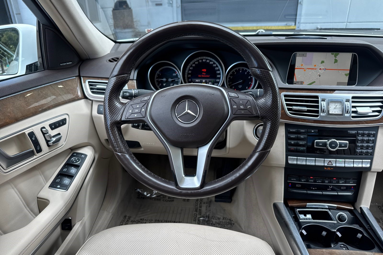 Used 2014 Mercedes-Benz E 350 4MATIC Sedan image 18