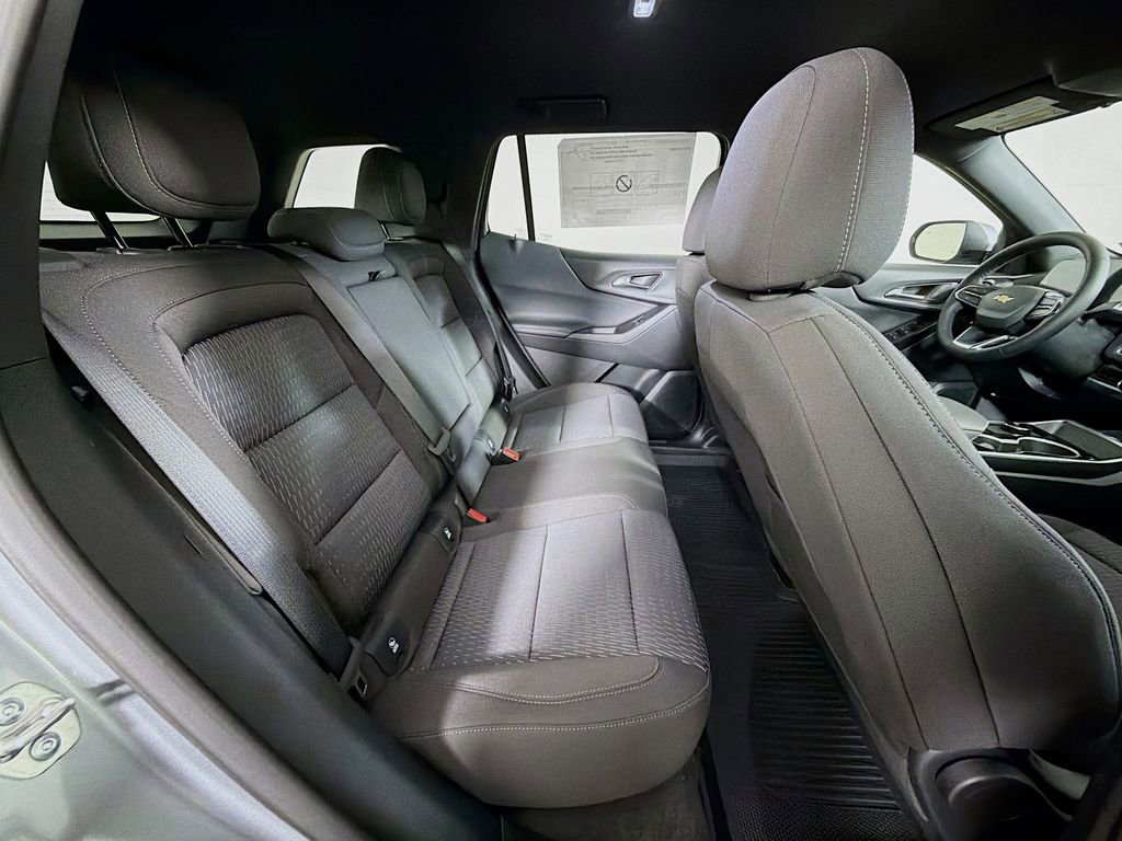 New 2026 Chevrolet Equinox LT image 27