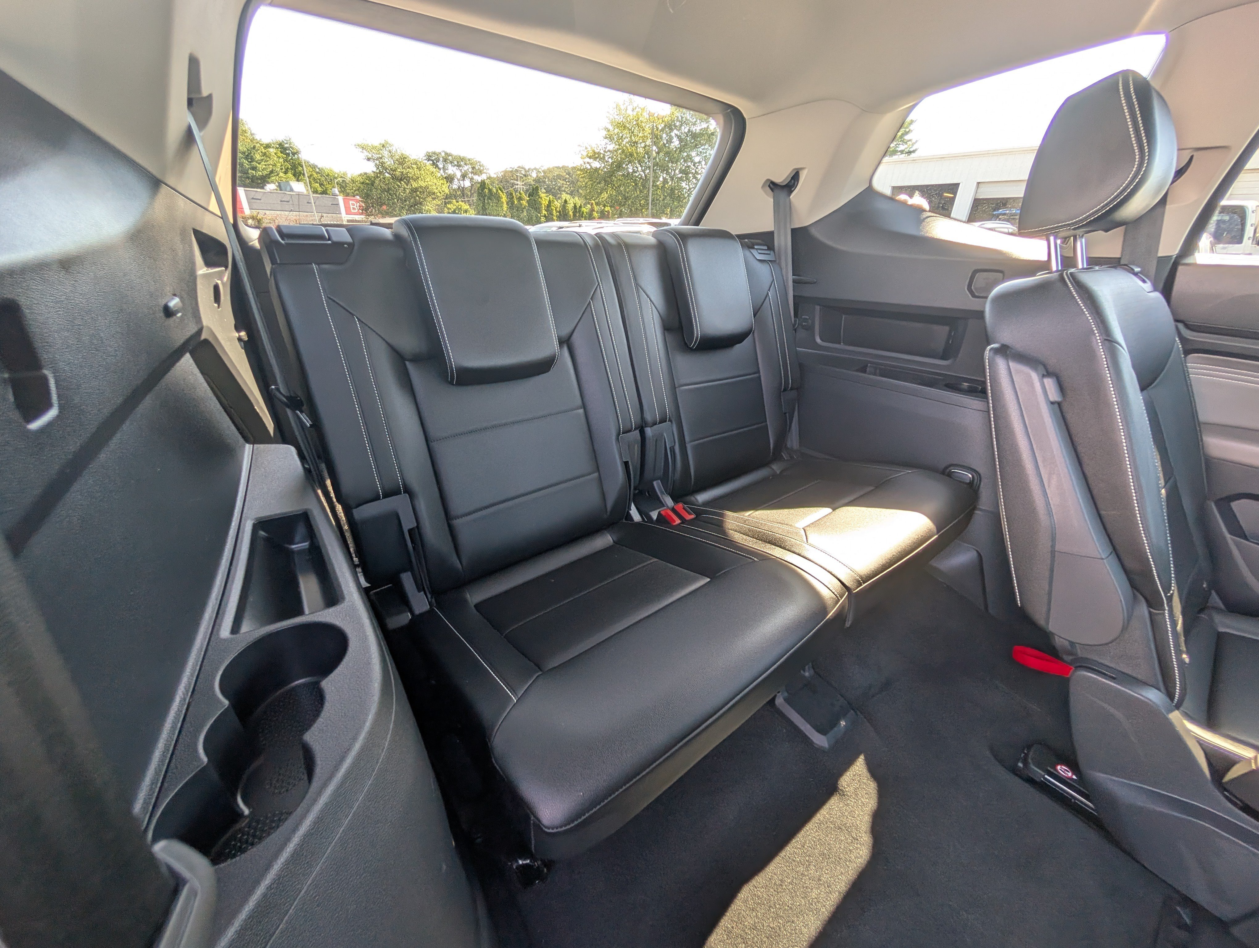 Used 2023 Volkswagen Atlas SE AWD/4WD image 12
