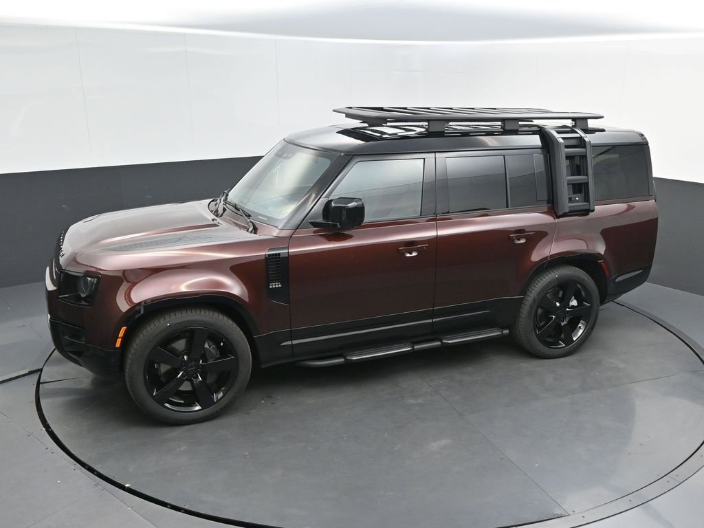 New 2026 Land Rover Defender 130 X-Dynamic SE AWD/4WD image 34