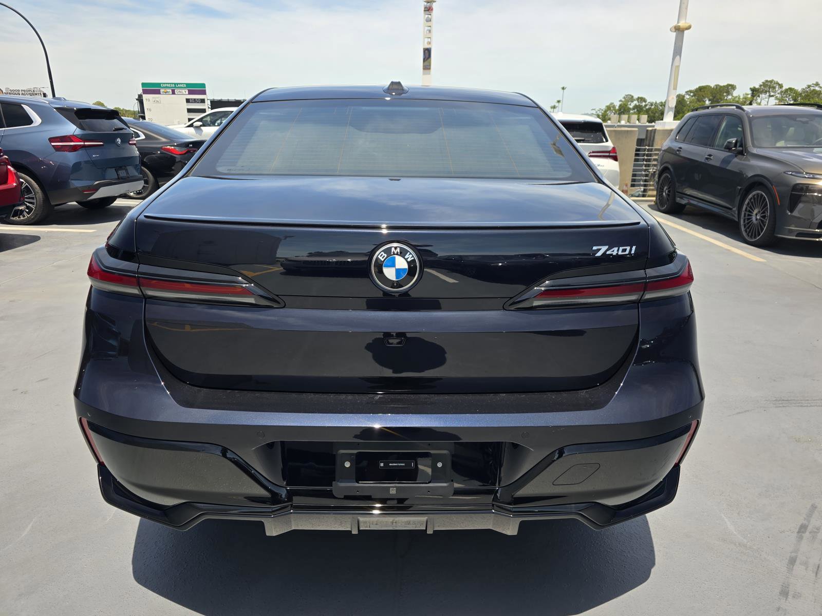 New 2026 BMW 740i RWD image 5