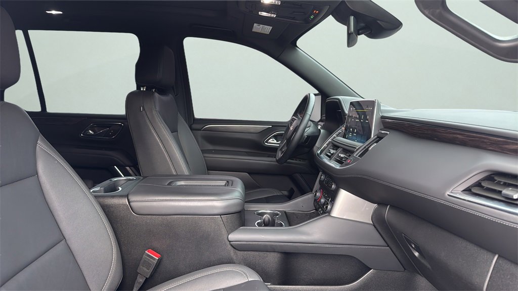 Used 2024 Chevrolet Tahoe LT w/ LT Signature Package image 18