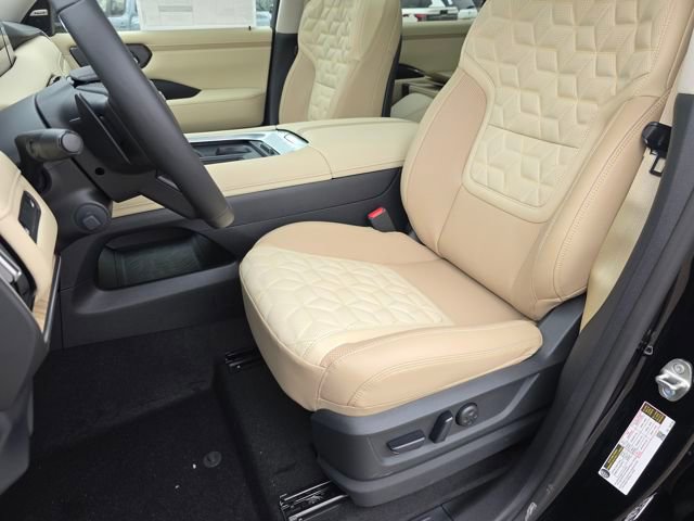 New 2026 Nissan Armada Platinum image 22