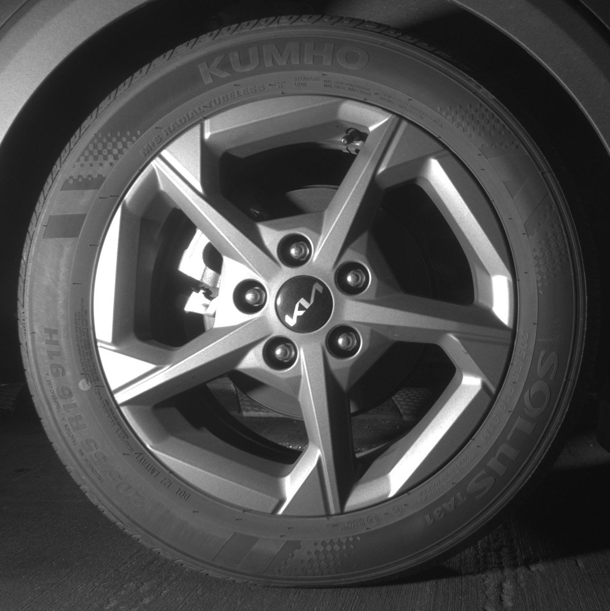 Used 2025 Kia K4 LXS image 15