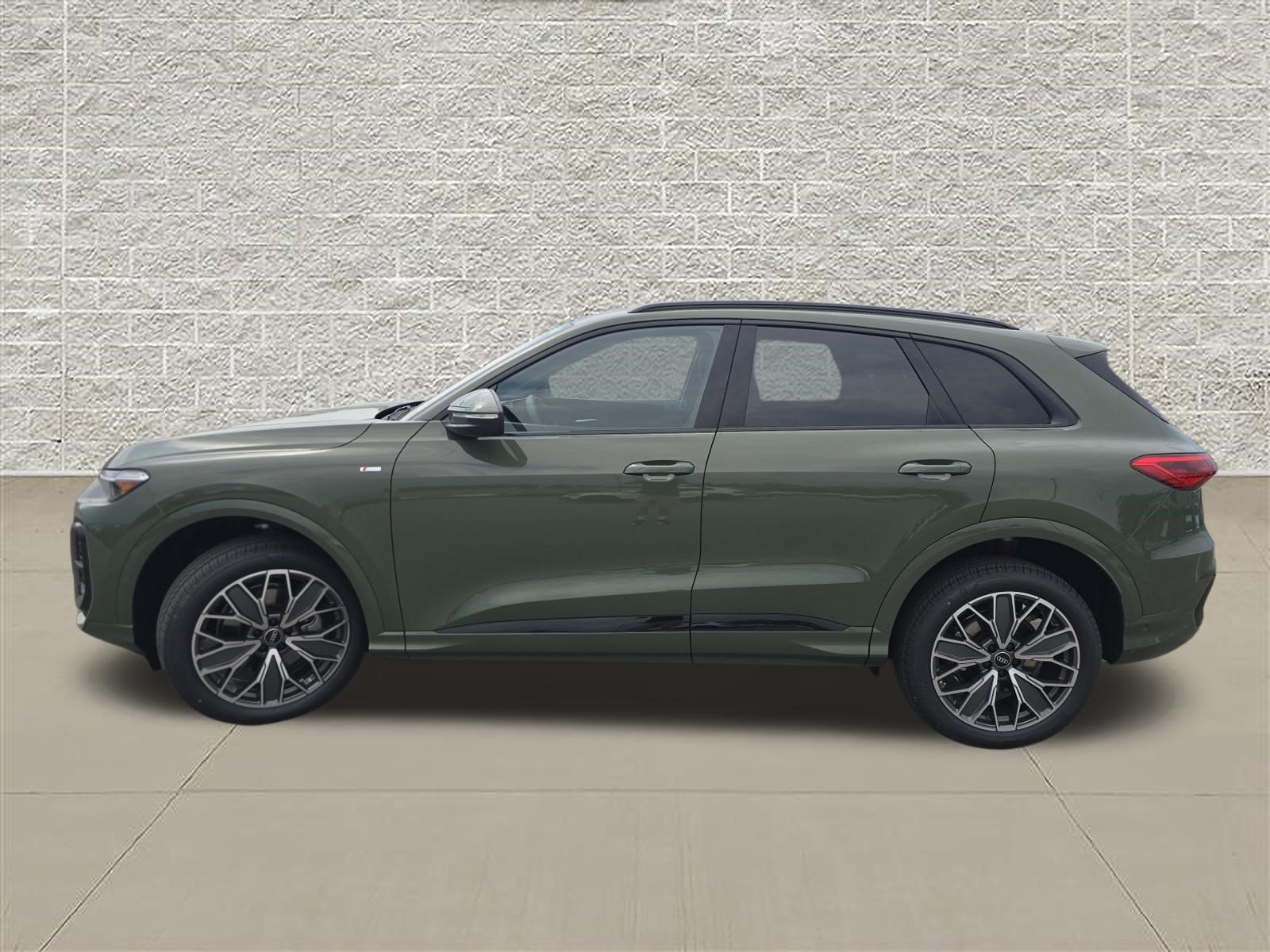 New 2026 Audi Q5 Premium Plus AWD/4WD image 4