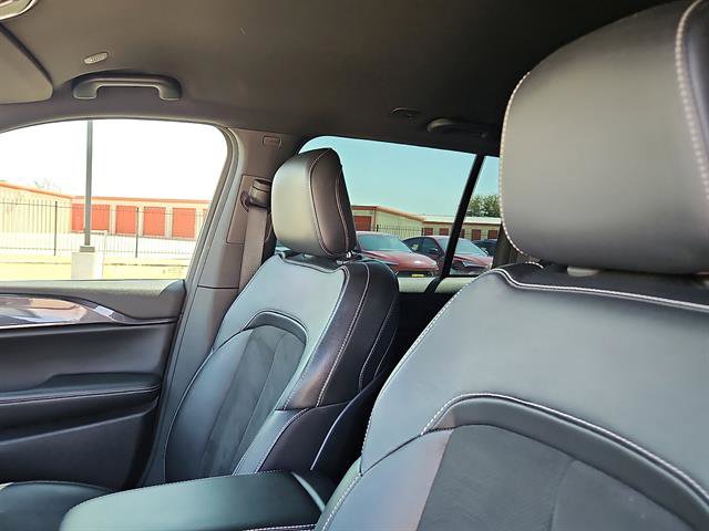 Used 2022 Jeep Grand Cherokee Altitude image 11