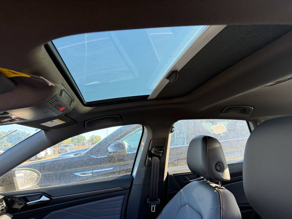 New 2026 Volkswagen Jetta GLI Autobahn FWD image 25