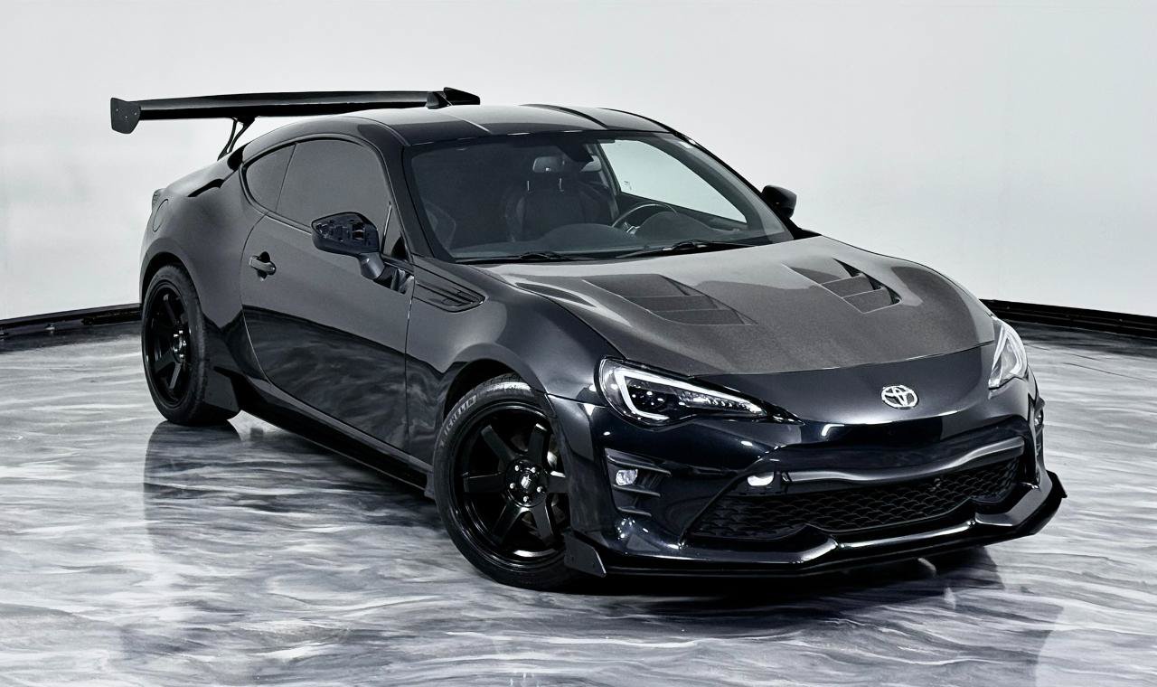 Used 2020 Toyota 86 RWD image 3