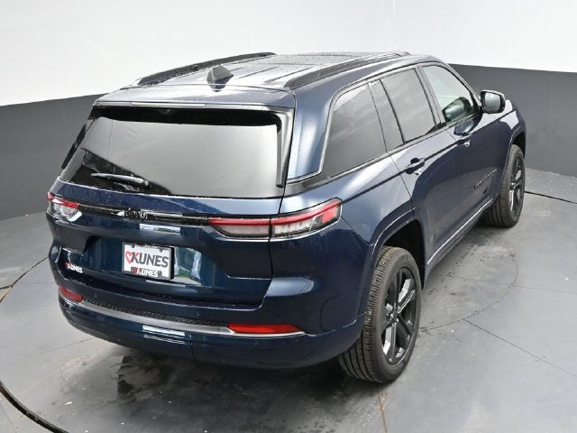 New 2027 Jeep Grand Cherokee Limited AWD/4WD image 50