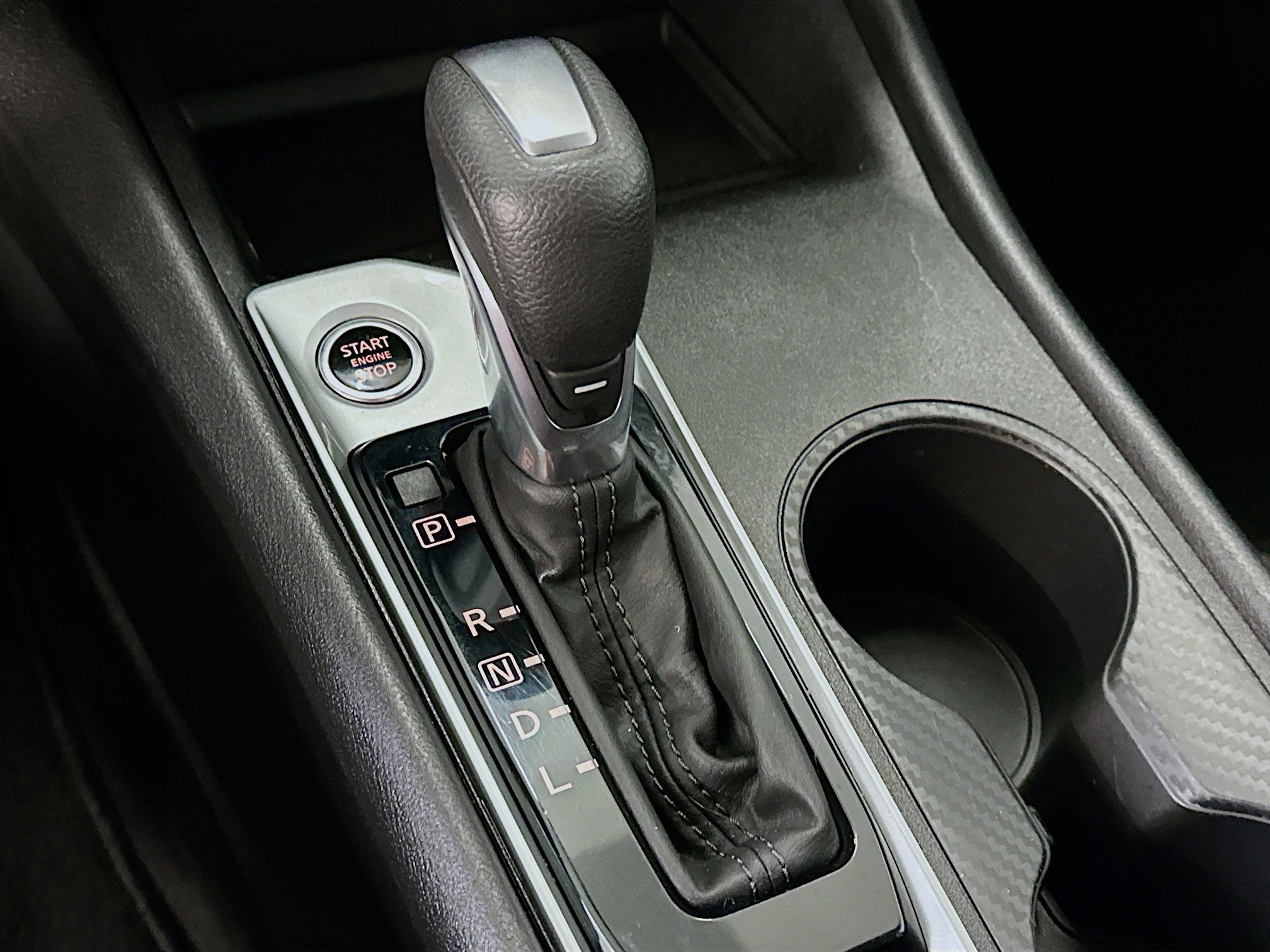 Used 2025 Nissan Altima 2.5 SV image 24