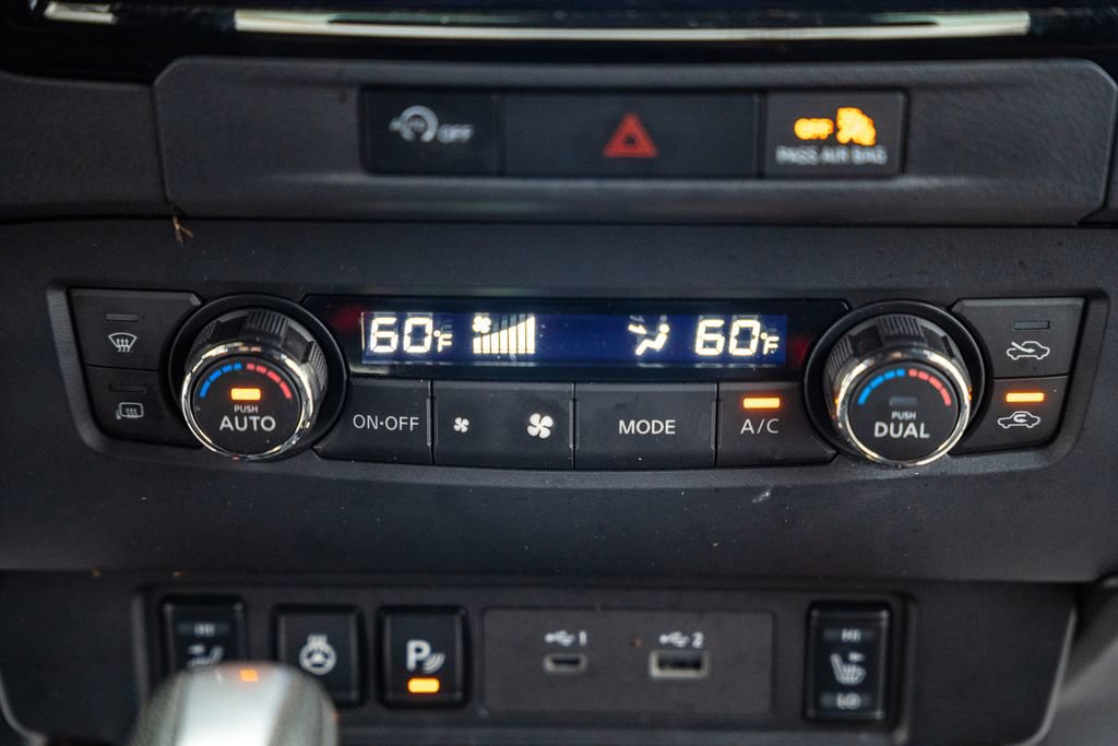 Used 2023 Nissan Frontier PRO-4X w/ Pro Convenience Package AWD/4WD image 27