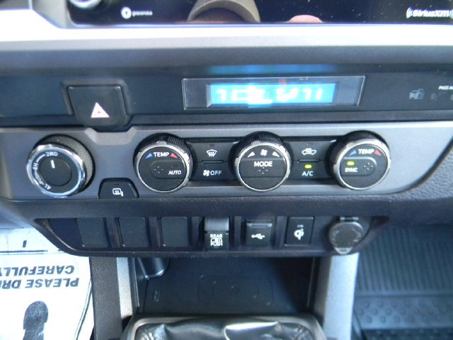 Certified 2023 Toyota Tacoma TRD Off-Road AWD/4WD image 15