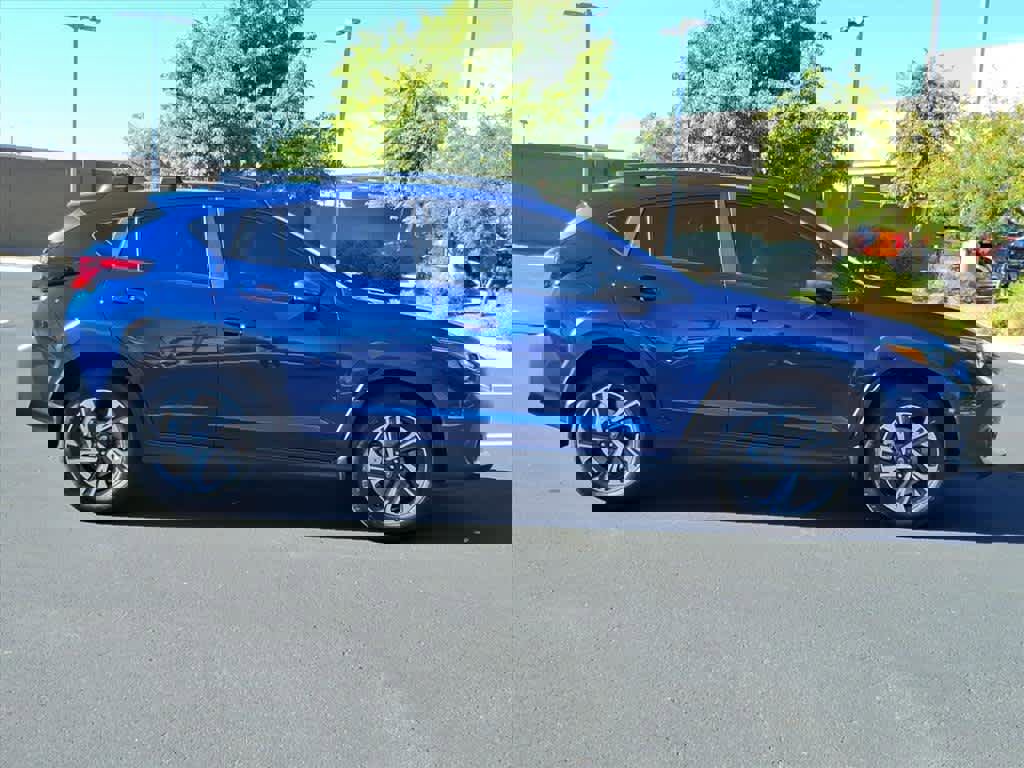 Certified 2025 Subaru Crosstrek 2.0i Premium w/ Convenience Package #2 image 7