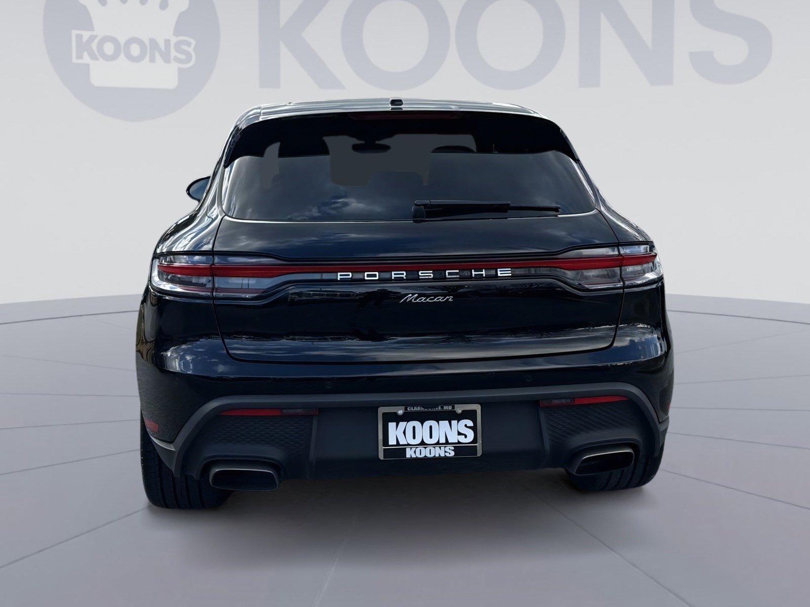 Used 2024 Porsche Macan image 5