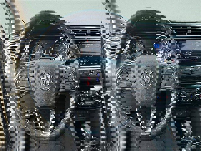 Used 2020 Buick Encore GX Essence w/ Advanced Technology Package image 28