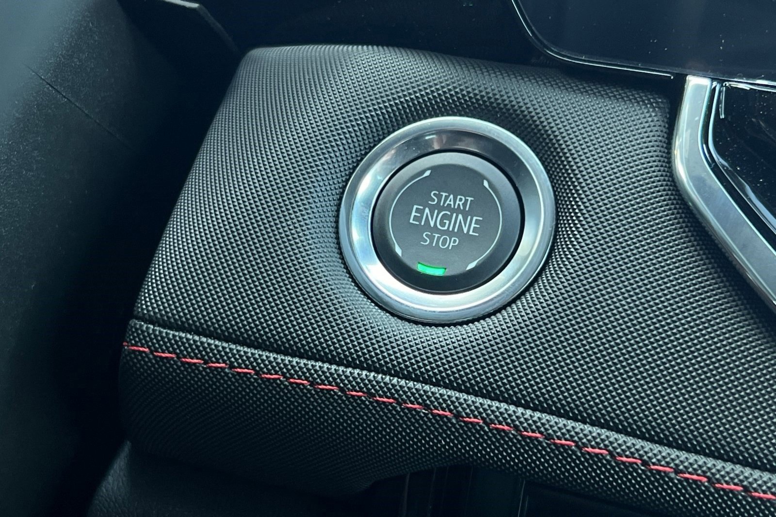 New 2025 Chevrolet Colorado Z71 w/ Midnight Edition image 25