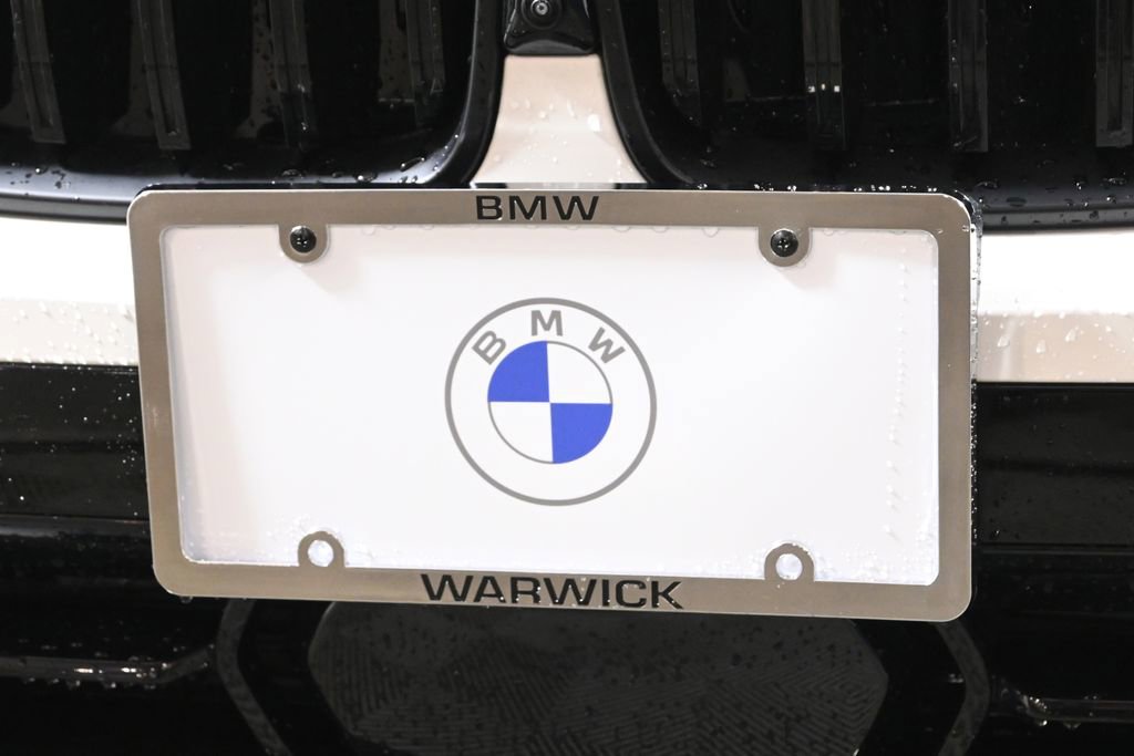 Certified 2026 BMW X7 xDrive40i w/ M Sport Package image 14