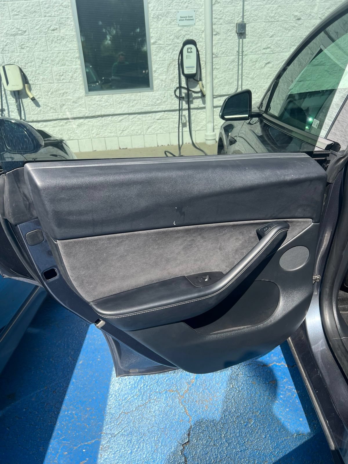 Used 2021 Tesla Model Y Long Range AWD/4WD image 8