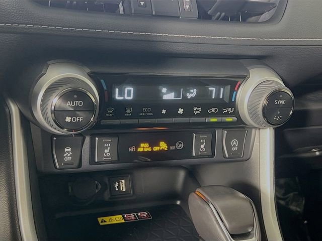 Used 2023 Toyota RAV4 XLE Premium image 22